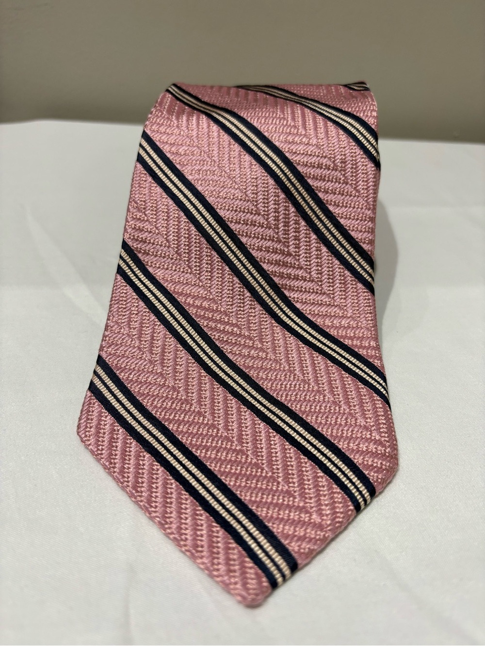 Strellson Pink Tie with Navy and Cream Diagonal Stripes